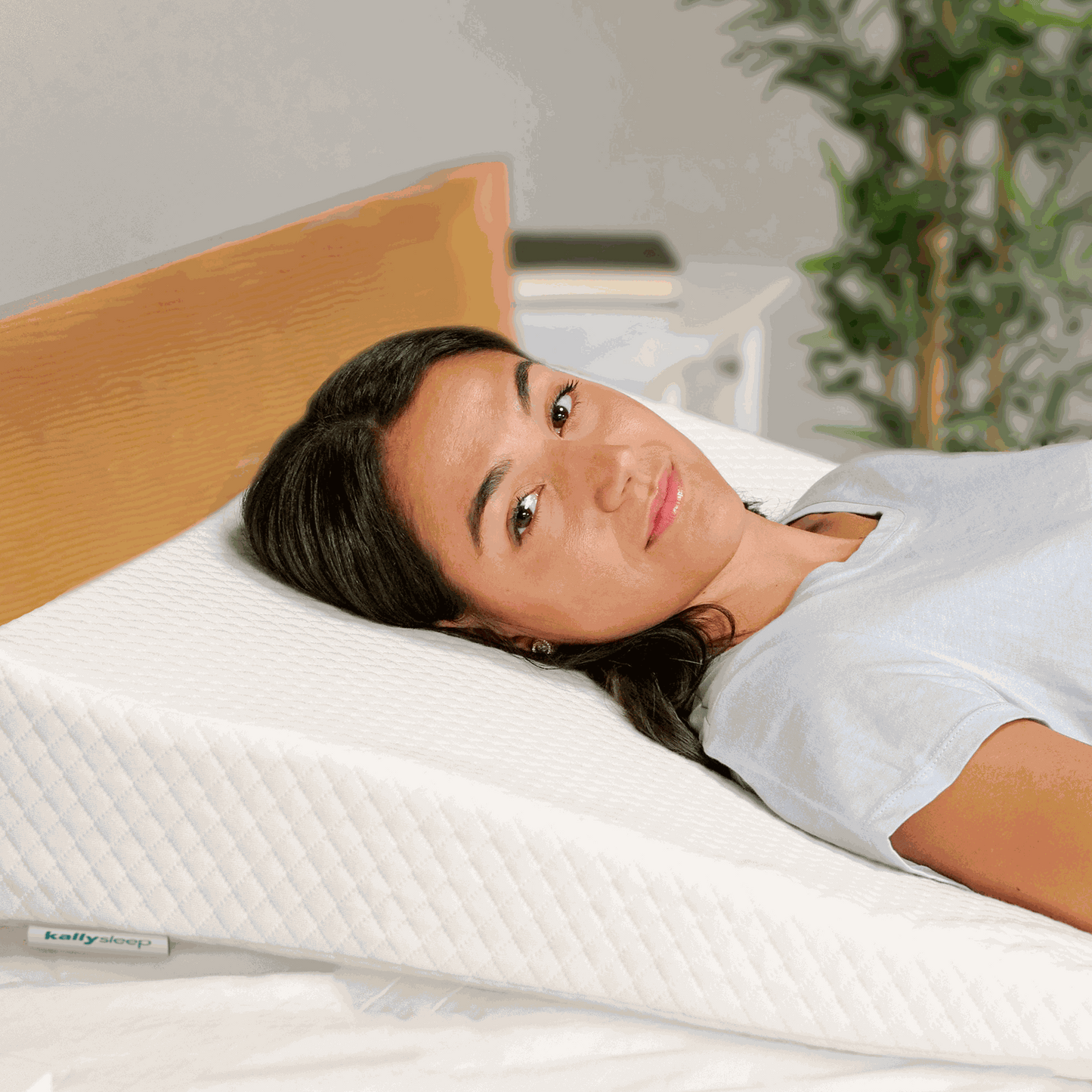 acid reflux wedge pillow with breathable quilted cover and angled wedge design for upper body elevation
